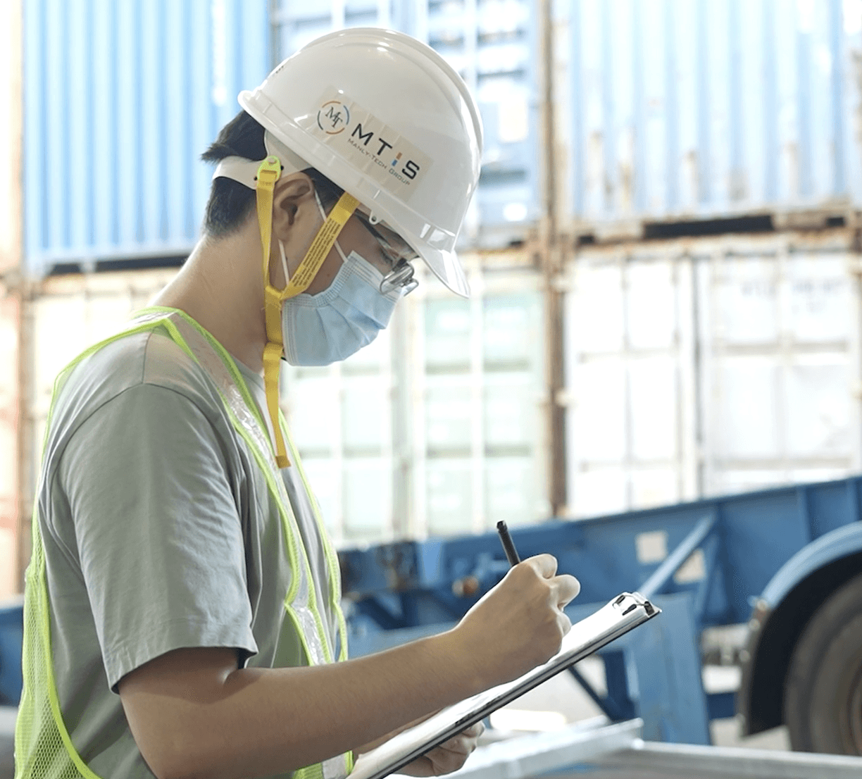 Top-tier products at Manly-Tech@2x.png